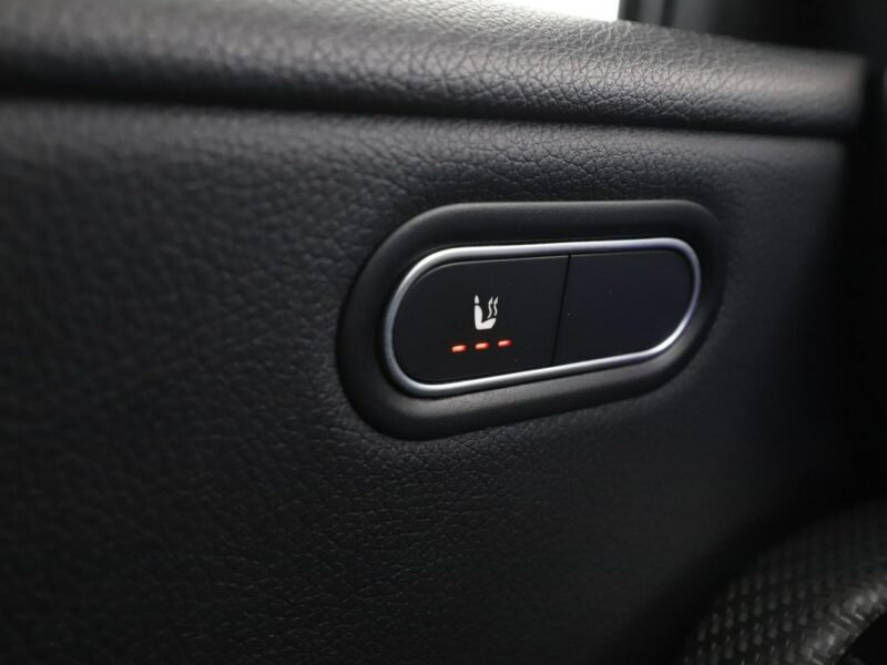 Mercedes A 250 PHEV 250e automat skóra navi kamera grzane fotele ACC LED W177 (2018-)