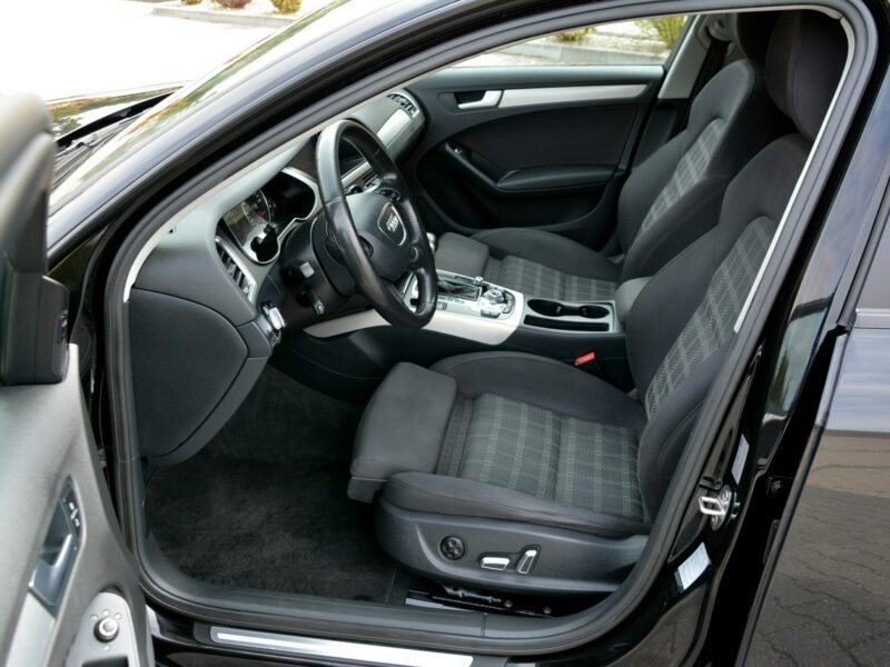 Audi A4 Lift S-line BLiS Ledy Navi MMi BI-Xenon*Pamiec Foteli*ASO AUDI* B8 (2007-2015)