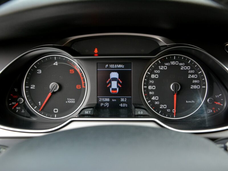Audi A4 Lift S-line BLiS Ledy Navi MMi BI-Xenon*Pamiec Foteli*ASO AUDI* B8 (2007-2015)
