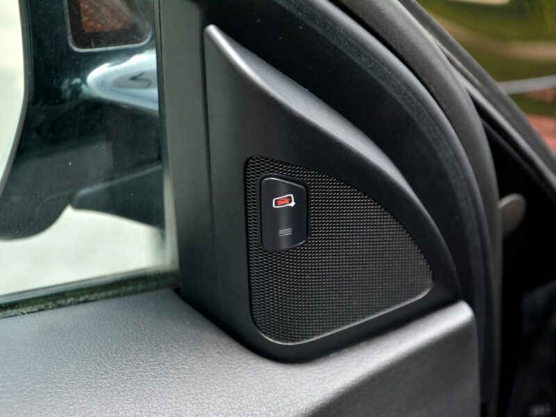 Audi A4 Lift S-line BLiS Ledy Navi MMi BI-Xenon*Pamiec Foteli*ASO AUDI* B8 (2007-2015)