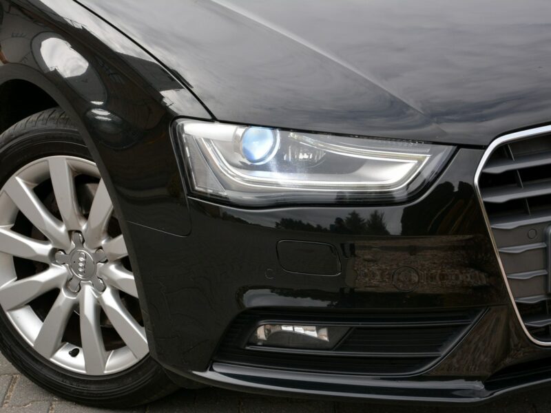 Audi A4 Lift S-line BLiS Ledy Navi MMi BI-Xenon*Pamiec Foteli*ASO AUDI* B8 (2007-2015)