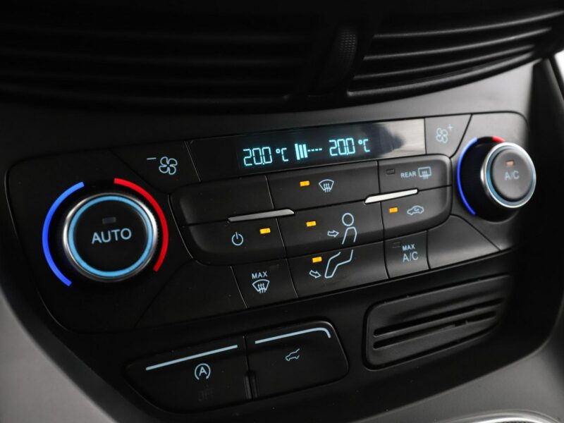 Ford Kuga klima auto półskóra navi kamera cofania el. fotel II (2012-)