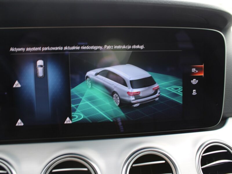 Mercedes E 220 AMG/Avantgarde 4-Matic Virtual Kamera W213 (2016-)