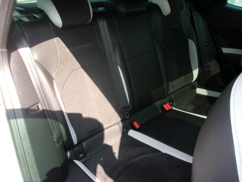 Seat Leon CUPRA, 280KM, Navi, PDC 2x, Grzane fotele, Klimatronic, Panorama III (2012-)