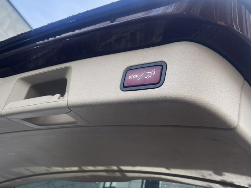 Mercedes ML 350 Salon PL Jasne skóry Pneumat El.klapa El.fotele Bi xenon + led W166 (2011-2015)