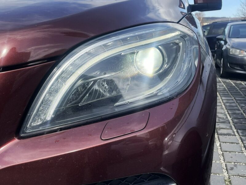 Mercedes ML 350 Salon PL Jasne skóry Pneumat El.klapa El.fotele Bi xenon + led W166 (2011-2015)