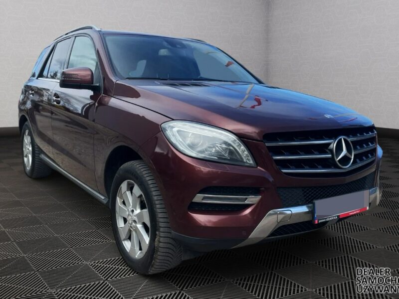 Mercedes ML 350 Salon PL Jasne skóry Pneumat El.klapa El.fotele Bi xenon + led W166 (2011-2015)