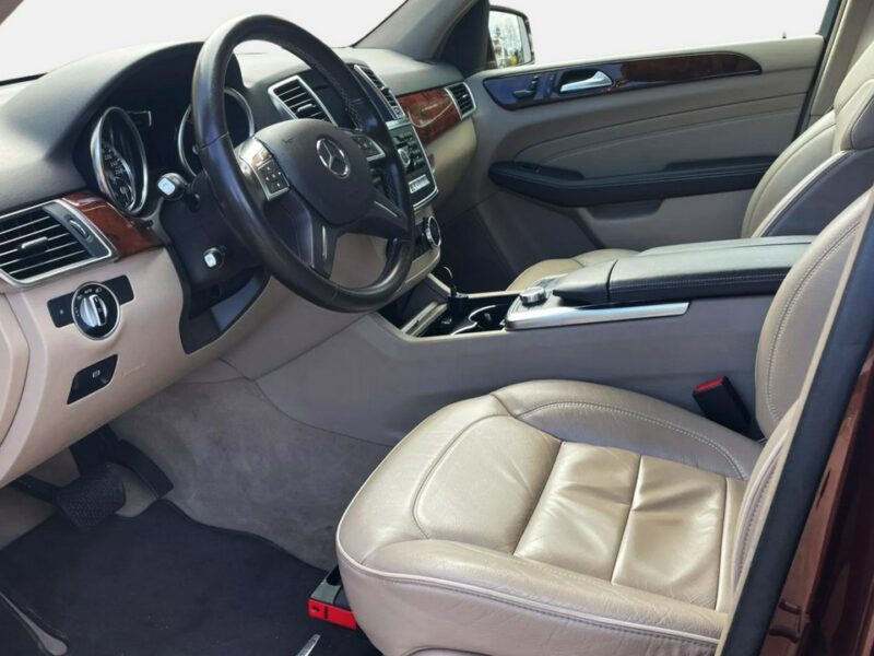 Mercedes ML 350 Salon PL Jasne skóry Pneumat El.klapa El.fotele Bi xenon + led W166 (2011-2015)