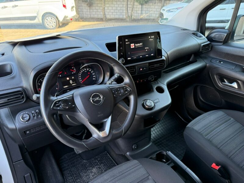 Opel Combo Life Combo Długie Life dla Niepełnosprawnych Inwalida Rampa PFRON Model2021 2018-