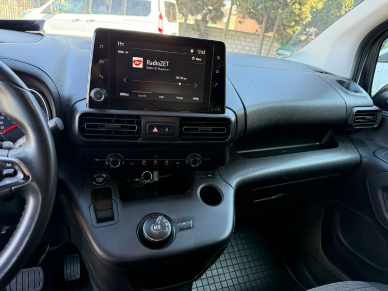 Opel Combo Life Combo Długie Life dla Niepełnosprawnych Inwalida Rampa PFRON Model2021 2018-