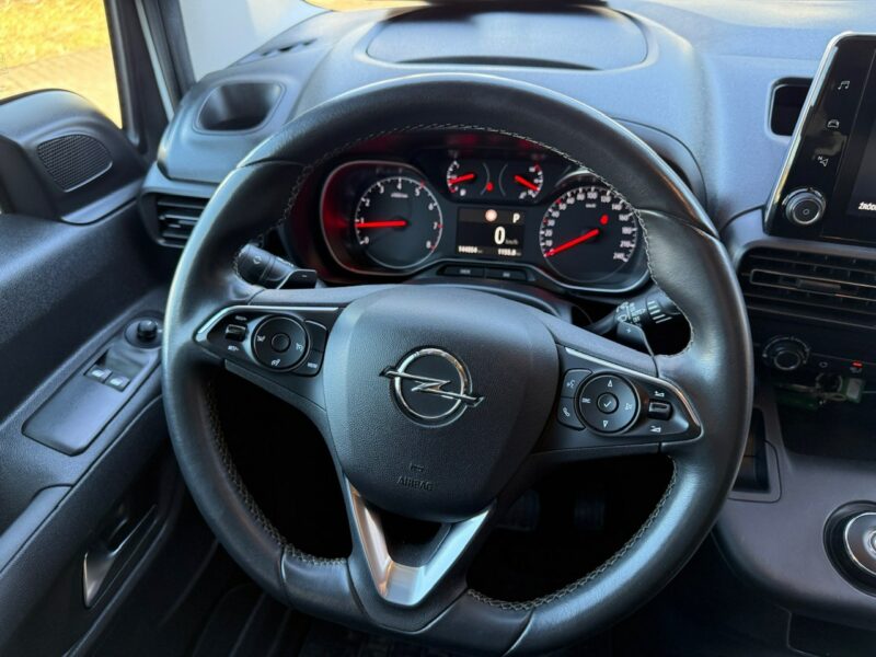 Opel Combo Life Combo Długie Life dla Niepełnosprawnych Inwalida Rampa PFRON Model2021 2018-