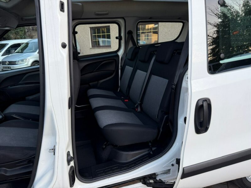 Fiat Doblo Doblo 1.6-120KM dla Niepełnosprawnych RAMPA Inwalida Model 2020 II (2009-)