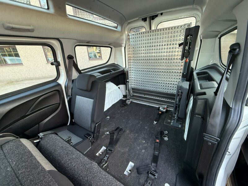 Fiat Doblo Doblo 1.6-120KM dla Niepełnosprawnych RAMPA Inwalida Model 2020 II (2009-)