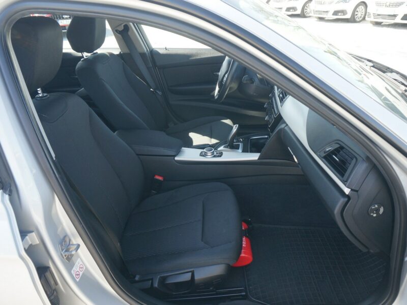 BMW 320 F31 320d 190 KM xDrive Advantage Salon PL Faktura VAT 23% DW8CV48 F30/F31 (2012-)