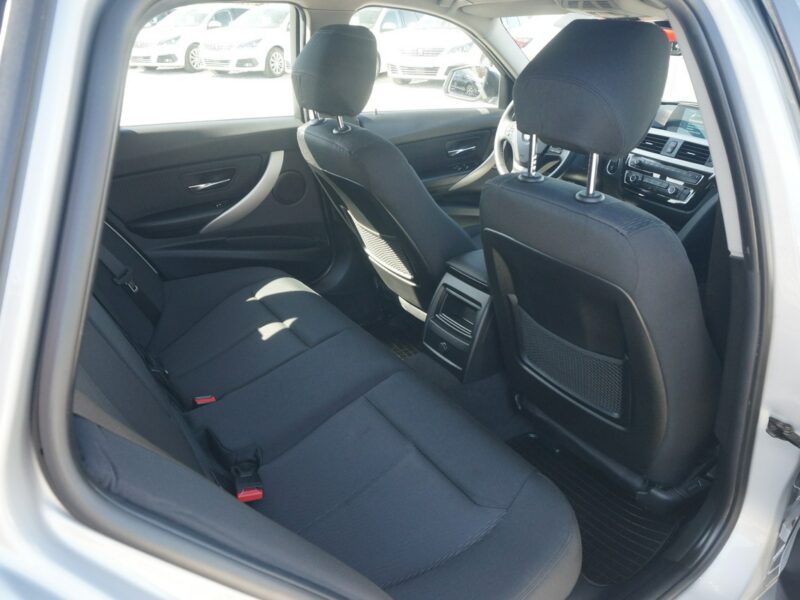 BMW 320 F31 320d 190 KM xDrive Advantage Salon PL Faktura VAT 23% DW8CV48 F30/F31 (2012-)