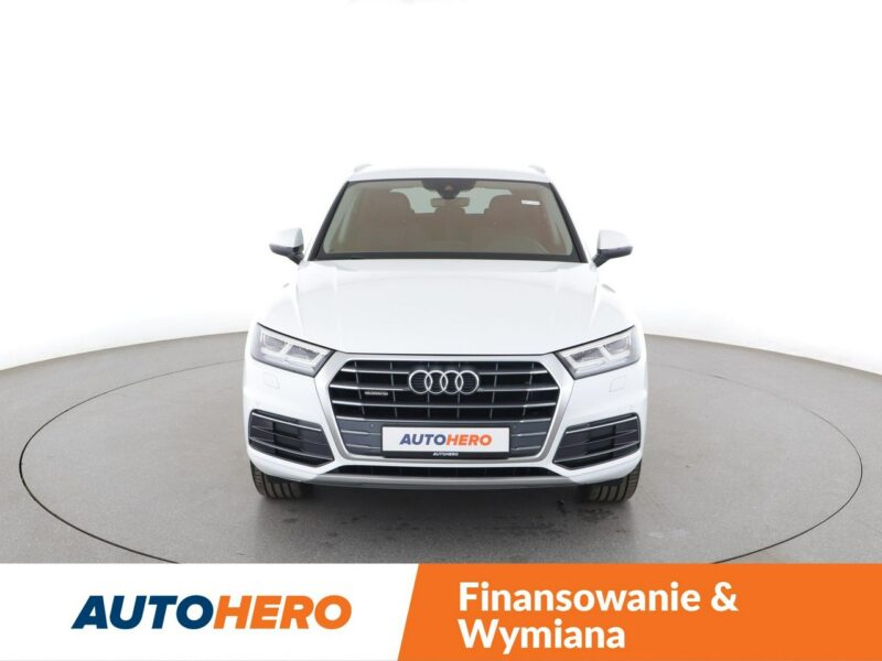 Audi Q5 Sport quattro S-tronic virtual alcantara climatronic-3stref. navi grza 8R (2008-)