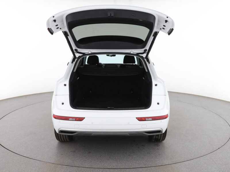 Audi Q5 Sport quattro S-tronic virtual alcantara climatronic-3stref. navi grza 8R (2008-)