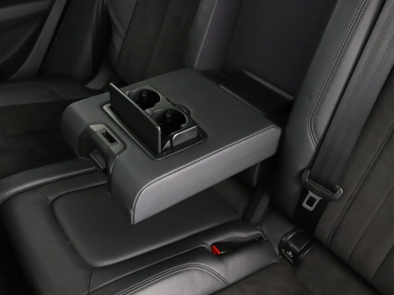 Audi Q5 Sport quattro S-tronic virtual alcantara climatronic-3stref. navi grza 8R (2008-)