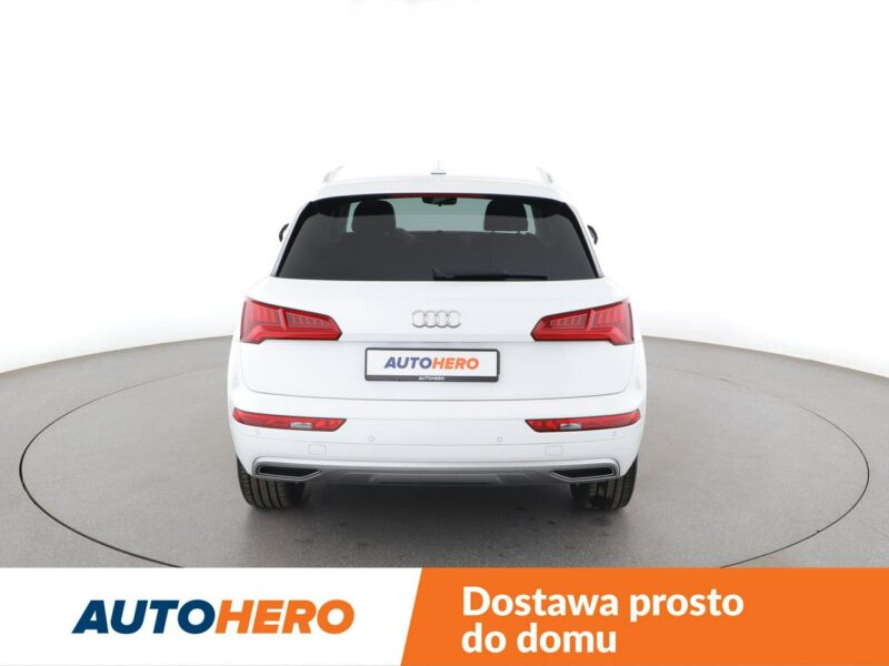 Audi Q5 Sport quattro S-tronic virtual alcantara climatronic-3stref. navi grza 8R (2008-)