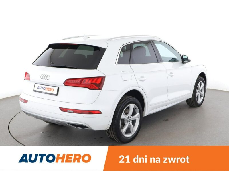Audi Q5 Sport quattro S-tronic virtual alcantara climatronic-3stref. navi grza 8R (2008-)
