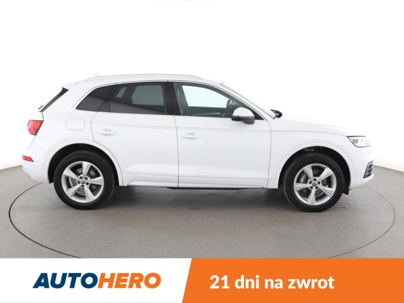 Audi Q5 Sport quattro S-tronic virtual alcantara climatronic-3stref. navi grza 8R (2008-)