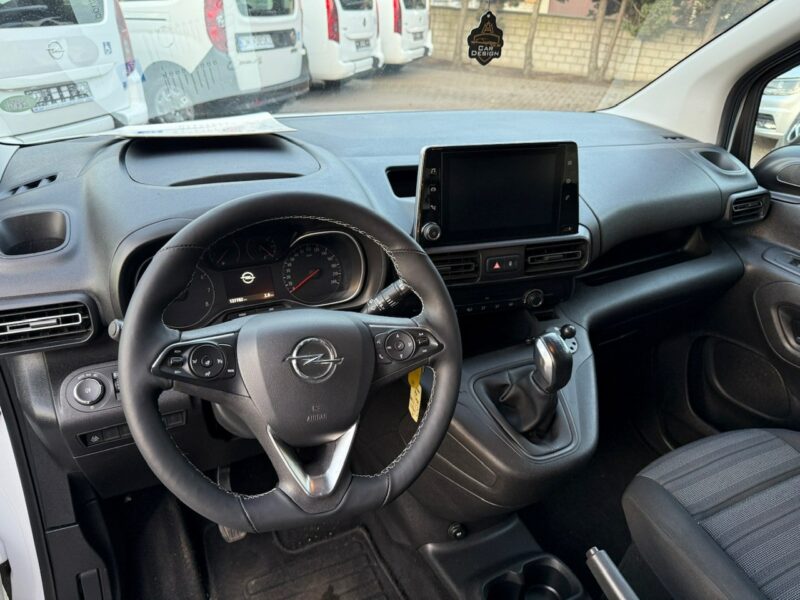 Opel Combo Life Combo do przewozu Niepełnosprawnych inwalida rampa Model 2021 PFRON 2018-