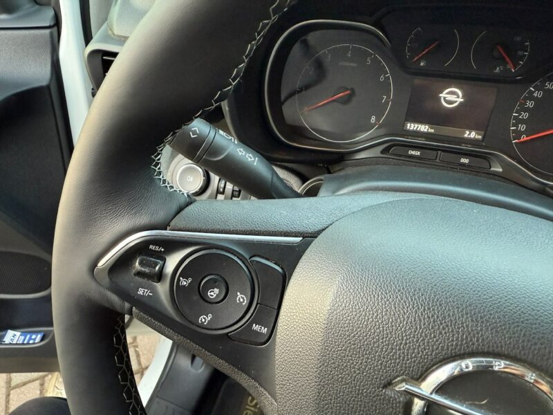 Opel Combo Life Combo do przewozu Niepełnosprawnych inwalida rampa Model 2021 PFRON 2018-