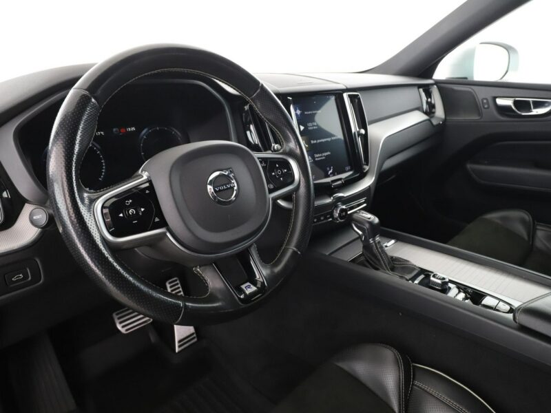Volvo XC 60 FV23 2.0D4 Automat AWD R-Design Tempomat Navi HarmanKardon BLIS Kamera II (2017-)