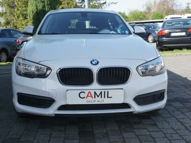 BMW 116 Urban Line, oryginalny bardzo niski przebieg, rok gwarancji w cenie, F20 (2011-)