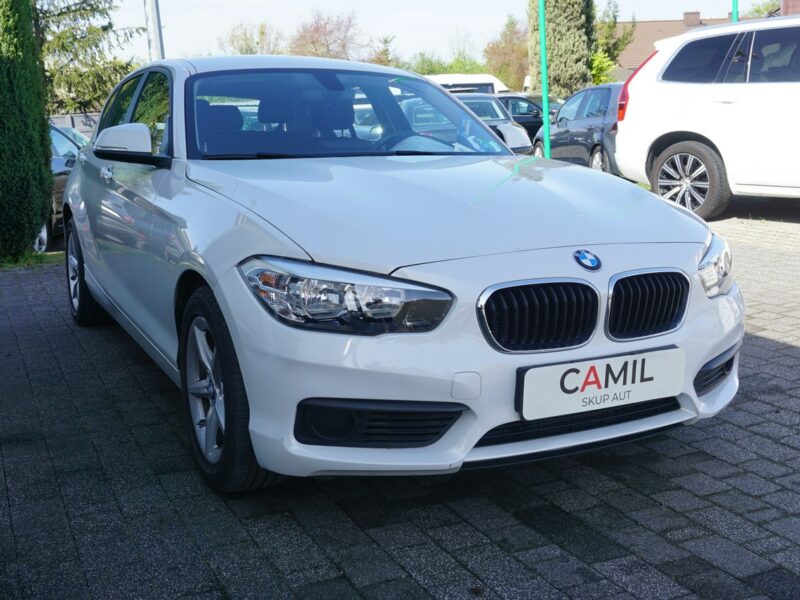 BMW 116 Urban Line, oryginalny bardzo niski przebieg, rok gwarancji w cenie, F20 (2011-)