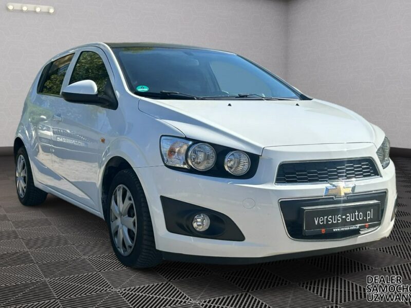 Chevrolet Aveo 1.6 benzyna automat 115KM Klimatyzacja biały 5drzwi T30) (2011-)