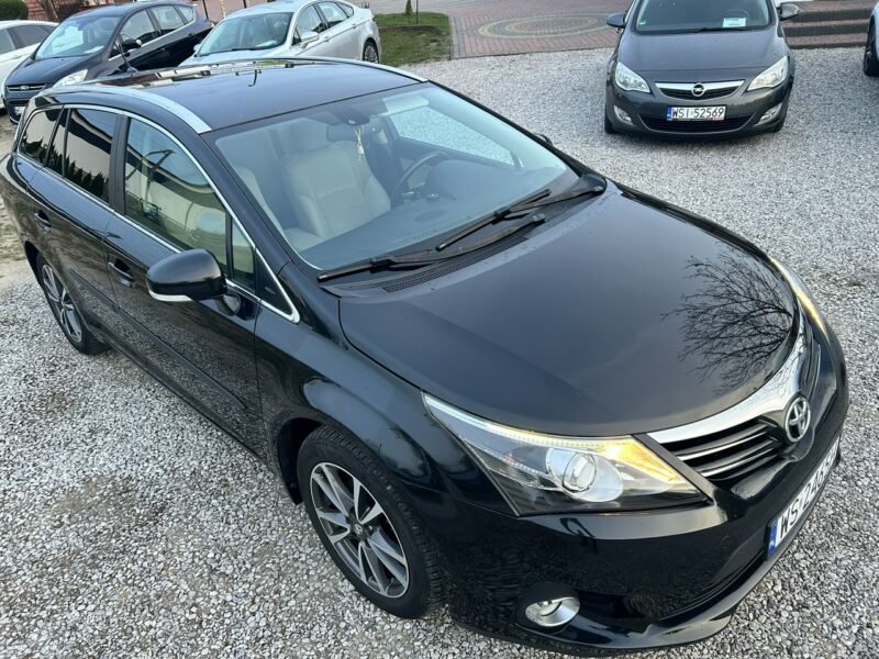 Toyota Avensis III (2009-)