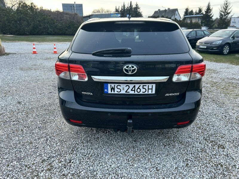 Toyota Avensis III (2009-)