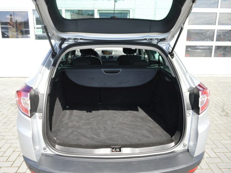 Renault Megane 1.2TCe LIMITED LED Navi Nowy rozrząd filtry olej sprzęgło akumulator III (2008-2016)