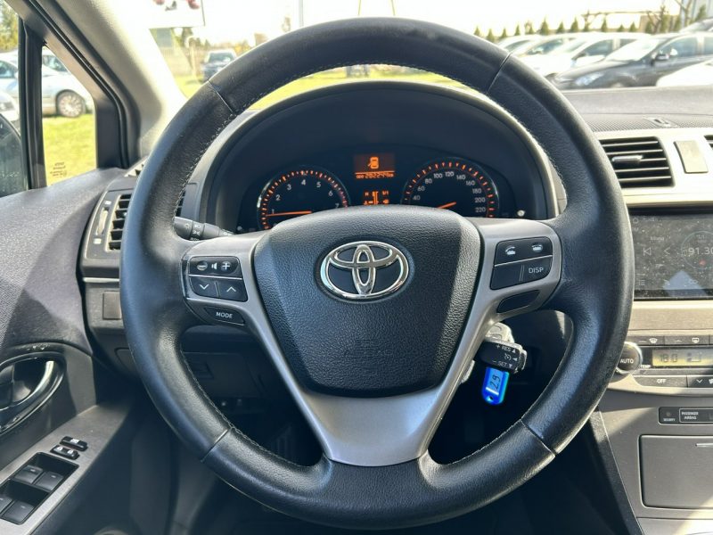 Toyota Avensis III (2009-)