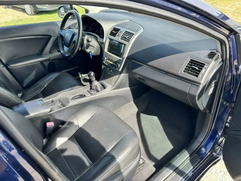 Toyota Avensis III (2009-)