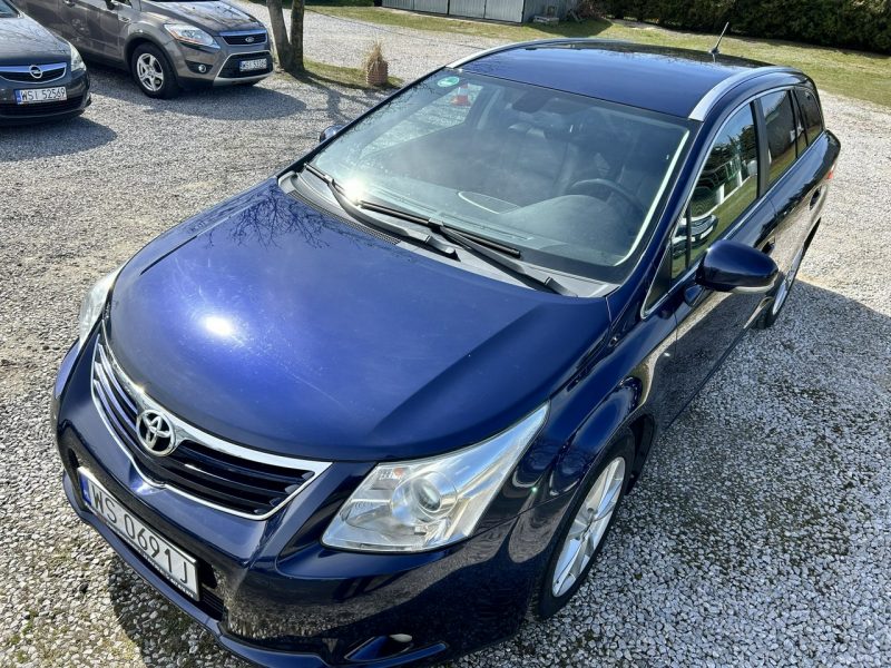 Toyota Avensis III (2009-)