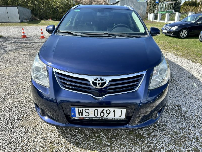 Toyota Avensis III (2009-)