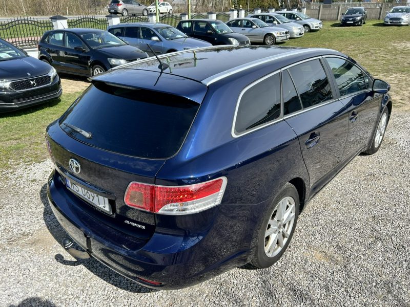 Toyota Avensis III (2009-)