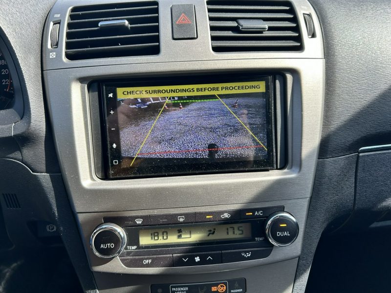 Toyota Avensis III (2009-)
