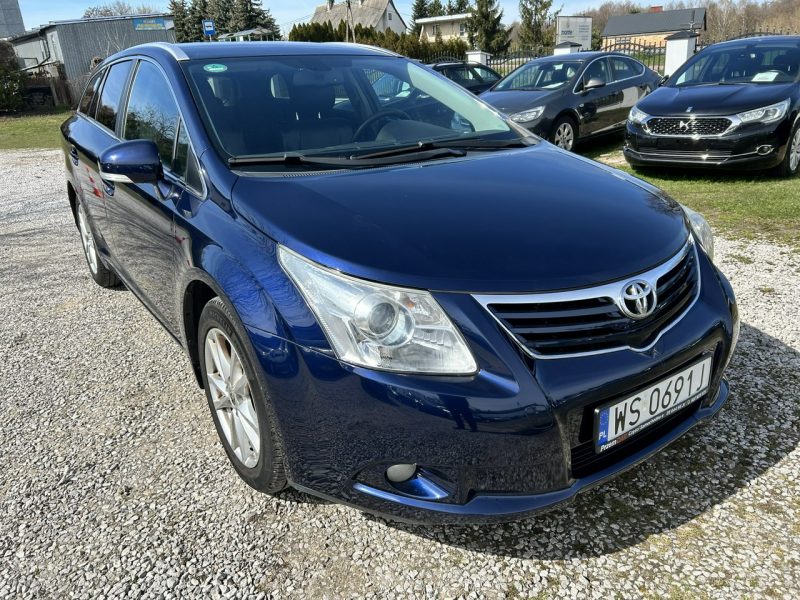 Toyota Avensis III (2009-)