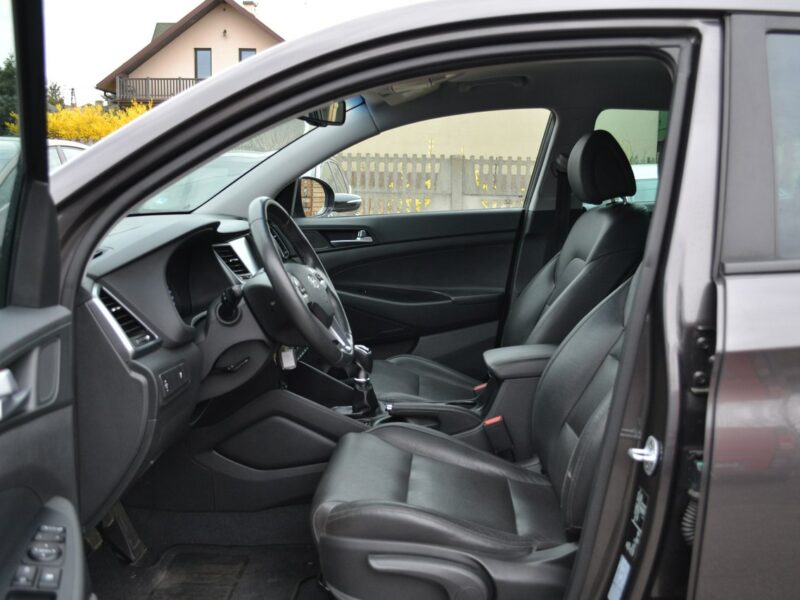 Hyundai Tucson ,b.ładny stan,bezwypadkowy III (2015-2020)