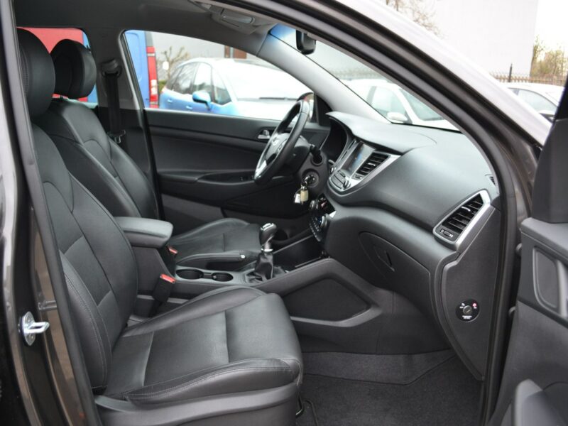 Hyundai Tucson ,b.ładny stan,bezwypadkowy III (2015-2020)