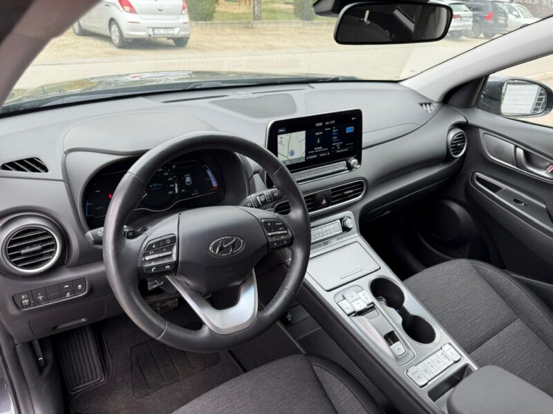 Hyundai Kona 100% elektryk Bogate wyposażenie DARMOWE Parkingi - 300KM zasięgu II (2023-)