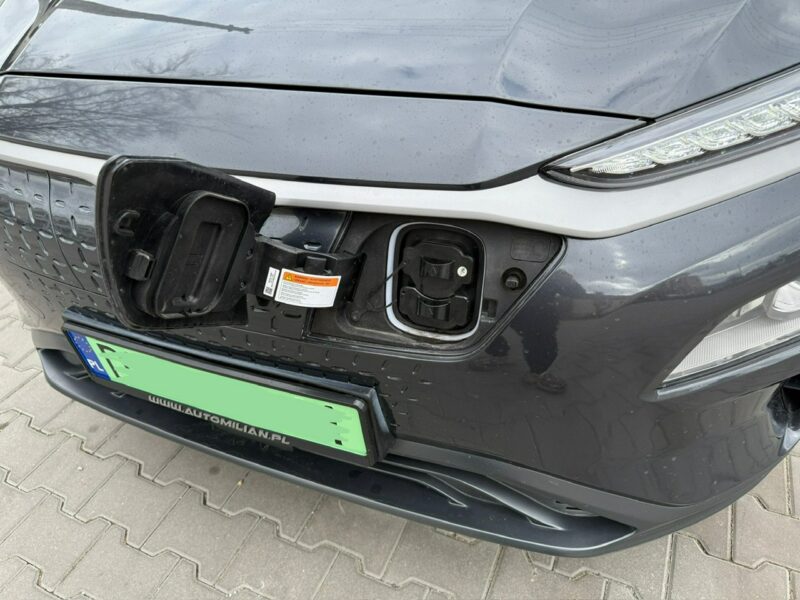 Hyundai Kona 100% elektryk Bogate wyposażenie DARMOWE Parkingi - 300KM zasięgu II (2023-)