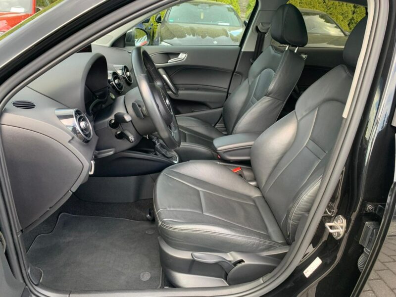 Audi A1 1.4 TFSI 125 DSG Panorama LED Skóra 8X (2010-)