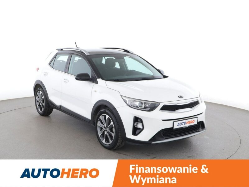 Kia Stonic kamera AppleCarPlay+AndroidAuto klima-auto tempomat