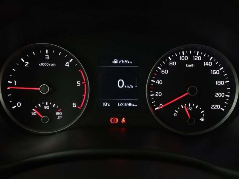 Kia Stonic kamera AppleCarPlay+AndroidAuto klima-auto tempomat