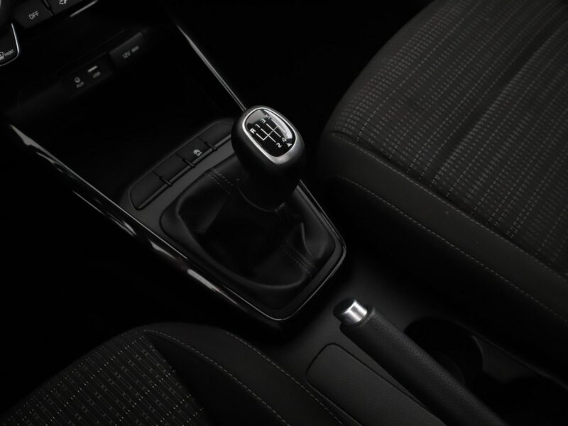 Kia Stonic kamera AppleCarPlay+AndroidAuto klima-auto tempomat