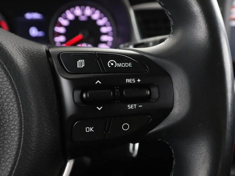 Kia Stonic kamera AppleCarPlay+AndroidAuto klima-auto tempomat